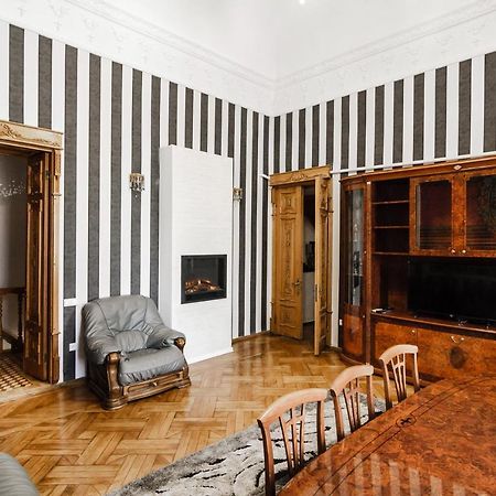 Katerynynska Street 3-Bedrooms Apartment Odesa Exterior foto
