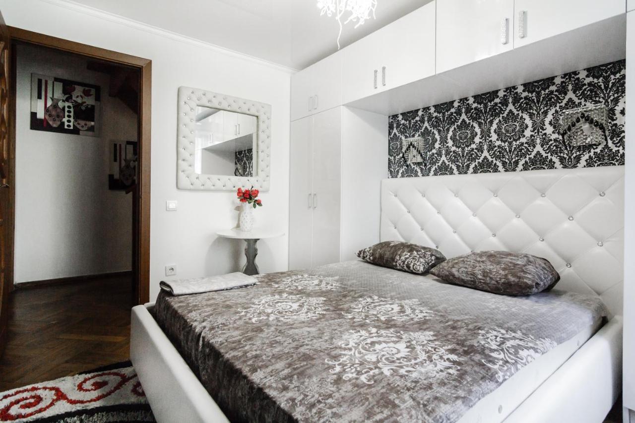 Katerynynska Street 3-Bedrooms Apartment Odesa Exterior foto